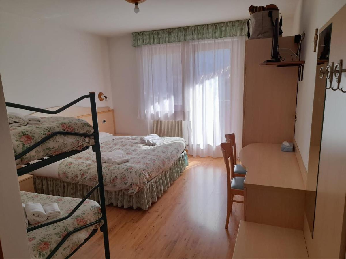 Hotel Garni B&B Maffei Pinzolo Zewnętrze zdjęcie