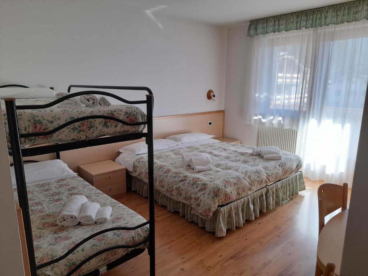 Hotel Garni B&B Maffei Pinzolo Zewnętrze zdjęcie