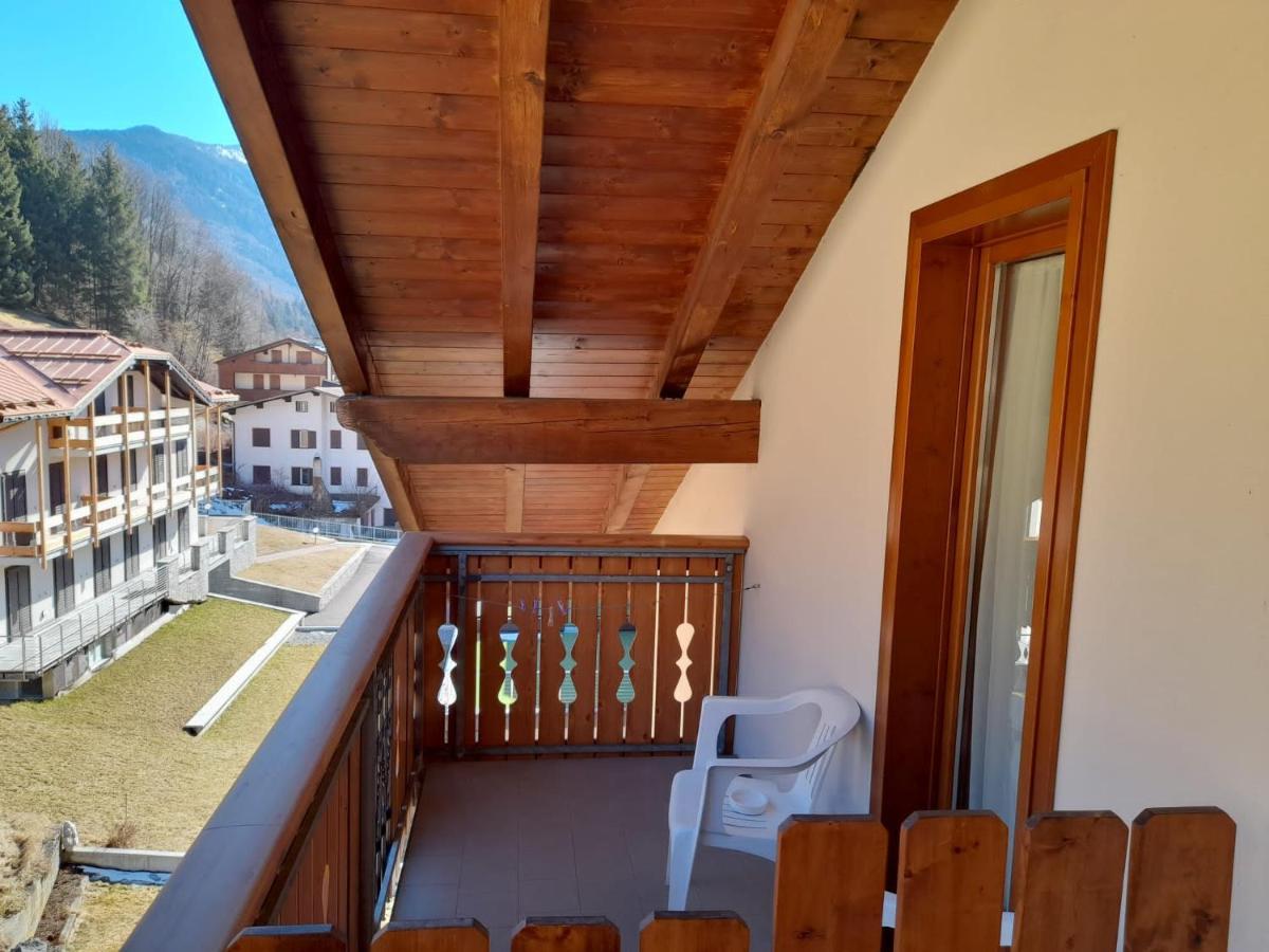 Hotel Garni B&B Maffei Pinzolo Zewnętrze zdjęcie