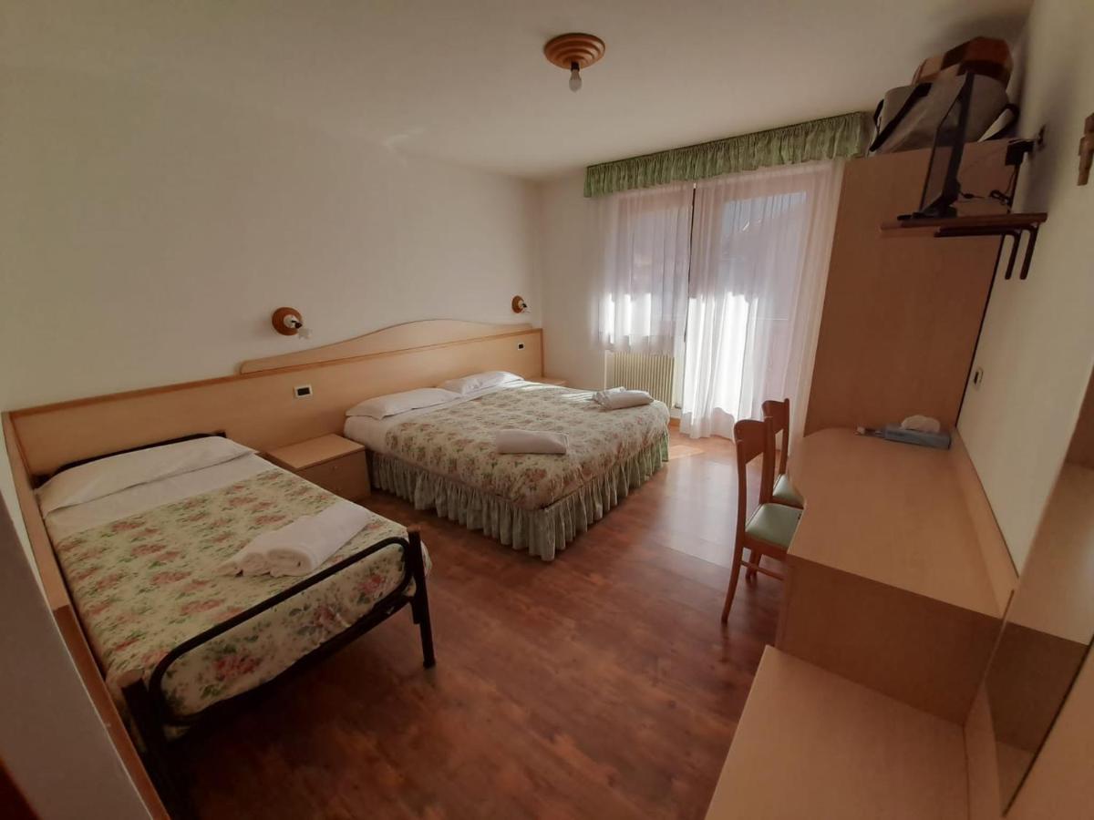 Hotel Garni B&B Maffei Pinzolo Zewnętrze zdjęcie