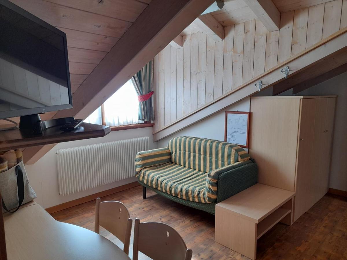Hotel Garni B&B Maffei Pinzolo Zewnętrze zdjęcie